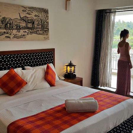 Hotel Pinnalanda - New Deal! Half Off Airport Pickups Available Pinnawala  Zewnętrze zdjęcie